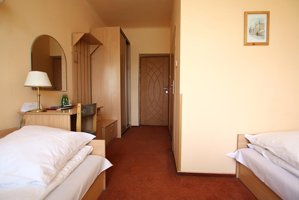 Iskra Hotel Radom Phòng bức ảnh