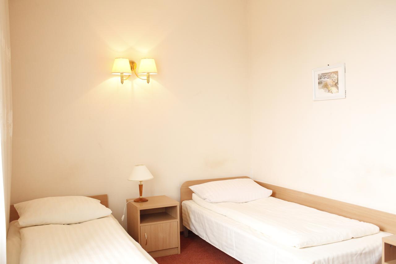 Iskra Hotel Radom Ngoại thất bức ảnh