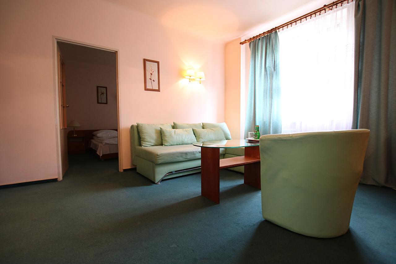 Iskra Hotel Radom Phòng bức ảnh