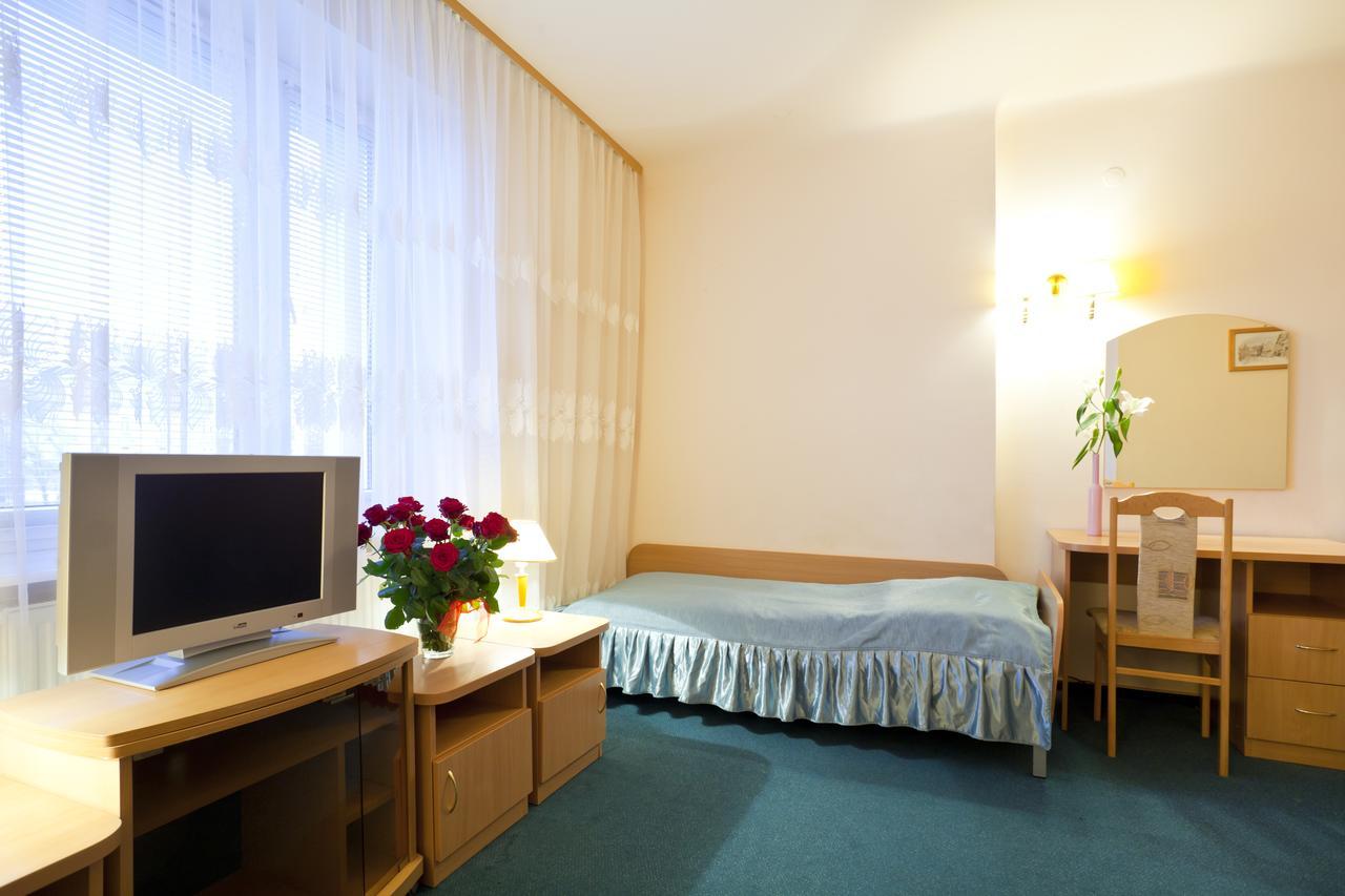 Iskra Hotel Radom Phòng bức ảnh